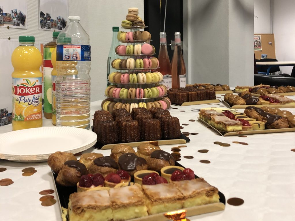 Ceremonie De Remise Des Diplomes De Montpellier Cours Diderot